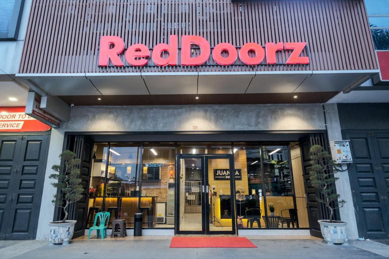 Reddoorz Plus @ Jalan Juanda Medan Exterior foto